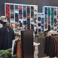 به چند همکار خانم مجرب جهت فروشندگی درانزل مال