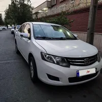 آریو اتوماتیک 1600cc، مدل ۱۳۹۴