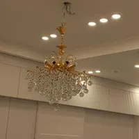 لوستر ۸ شاخه آب طلا