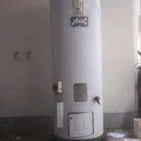 آبگرمکن ایستاده