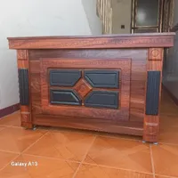 صحنه  میز و صندلی و کابینت|میز و صندلی غذاخوری|صحنه, |دیوار