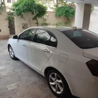 جیلی امگرند 7 اتوماتیک، مدل ۲۰۱۴