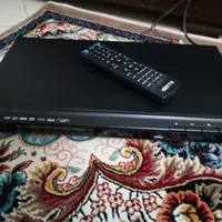 یک دستگاه دی وی دی تک دیسک مارک سیرا کاملا سالم