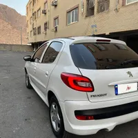 پژو 207 پانا مدل 1402 رنگ سفید