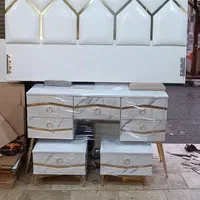 سرویس خواب کلاسیک در رنگ بندی دلخواه شما|تخت و سرویس خواب|اراک, |دیوار