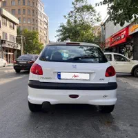 پژو 206 تیپ ۵، مدل ۱۳۹۴|خودرو سواری و وانت|اصفهان, دشتستان|دیوار
