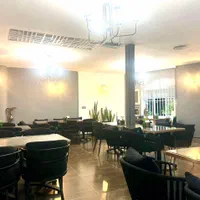 صندلی مبل رستوران میز چهار وشش نفره رستورانی|کافیشاپ و رستوران|تهران, طرشت|دیوار