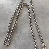 زنجیر نقره|جواهرات|اهواز, زندوکیلی|دیوار