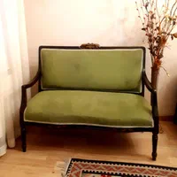 میز غذاخوری تمام چوب شرکتی و دو کاناپه دونفره|میز و صندلی غذاخوری|تهران, دریاچه شهدای خلیج فارس|دیوار