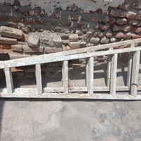 نردبان چوبی ۶پله دوطرفه