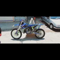 کراس .yz 250|موتورسیکلت|تهران, گمرک|دیوار