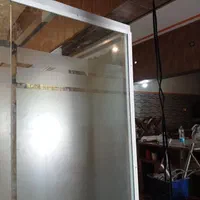 فروش شیشه بالکن نصب پارتیشن سکوریت اتوماتیک