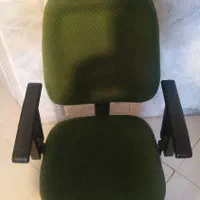صندلی فلزی بسیارمقاوم