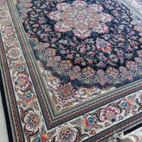 فرش آکبندتمامی متراژطرح و رنگبندی گوناگون