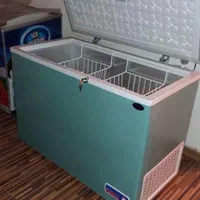 فریزر  خوابیده صندوقی  خانگی  سبز سفید زرشکی.