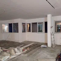 بازسازی و تعویض پنجره قدیمی پی وی سی دوجداره