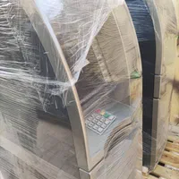 فروش عابر بانک در زمینه ای تی ام. عابر
