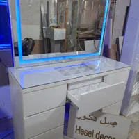 میز آرایشی گریم چراغدار ام دی اف مدل هایگلاس و ...|مبلمان خانگی و میز عسلی|شهریار, یوسف آباد صیرفی|دیوار