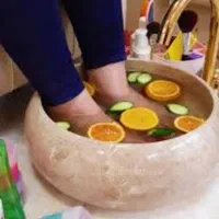 تخفیف ۵۰درصدی پدیکور و رفع ترک پا تا پایان شهریور|خدمات آرایشگری و زیبایی|اسلام‌‌آباد غرب, |دیوار