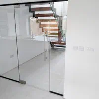 انواع درب شیشه ای ریلی و لولایی دستی فروشگاه،خانگی|مصالح و تجهیزات ساختمان|کرج, اتحاد|دیوار