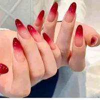 آموزش صفر تا صد حرفه ی آرایشگر ناخن