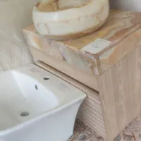 روشویی سنگی باکسی همراه آینه پشت نوردار