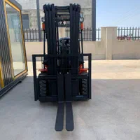 خرید لیفتراک 3 تن دیزل/ تحویل آنی|ماشین‌آلات صنعتی|بندر ماهشهر, |دیوار