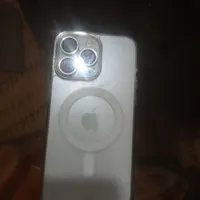 اپل iPhone 15 Pro Max با حافظهٔ ۱ ترابایت