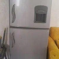یخچال درحدنو