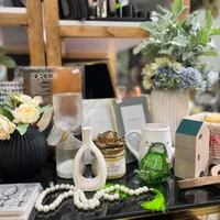 ست دکوری و گل و گلدان رنگ سبز و طلایی|صنایع دستی و سایر لوازم تزئینی|بندرعباس, |دیوار