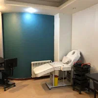 اجاره تخت تتو بدن و ماساژ،در سالن حرفه ای|اجارهٔ دفتر کار، اتاق اداری، مطب|کرج, مهرویلا جنوبی|دیوار