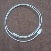 سیم شارژر ایرپاد آکبند