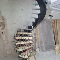 اجرای چوبکاری پله و نرده چوبی تضمینی|خدمات پیشه و مهارت|شهرضا, |دیوار