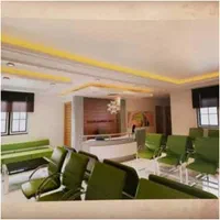 کلینیک پزشکی و زیبایی در پل بوسار