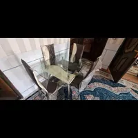اینه شمعدون و میز ناهار خوری