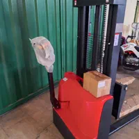 خودرو لیفتراک|ماشینآلات صنعتی|بندر انزلی, سپیدکنار|دیوار