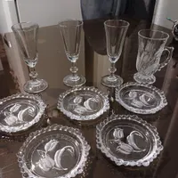 ظروف و جعبه قدیمی و شمعدان