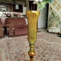 گلدان شیشه ایی با گل مصنوعی|صنایع دستی و سایر لوازم تزئینی|شیراز, شاه قلی بیگی|دیوار
