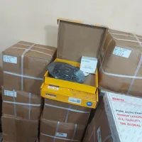 یدکی چینی کیت کلاچ کمک فنر سینی موتور تسمه بلبرینگ|قطعات یدکی و لوازم جانبی|تهران, بهارستان|دیوار