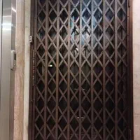 توری،انواع درب / /اکاردیونی  پَنجرِه رنگ شده .حفاظ|عمده‌فروشی|مشهد, شهرک بهارستان|دیوار