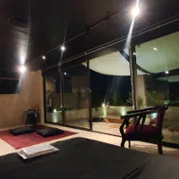 خانه مسافر مهرپویا کنار میدان نقش جهان|اجارهٔ کوتاه‌مدت آپارتمان و سوئیت|اصفهان, نقش جهان|دیوار