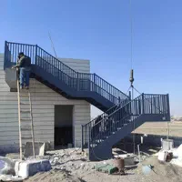 پله معلق، گرد، باکس وسط، استیل|مصالح و تجهیزات ساختمان|پردیس, |دیوار