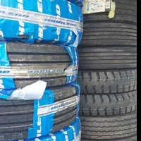 لاستیک ۲۱۵ جلو تیوبلس نرم میشلن چمن۸۳ حاج حسین|قطعات یدکی و لوازم جانبی|مشهد, جلالیه|دیوار