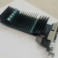 کارت گرافیک GT730 2G DDR5 و ۲ عدد رم ۴ گیگ DDR4|قطعات و لوازم جانبی رایانه|شهریار, |دیوار