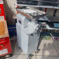 چرخ گوشت صنعتی چرخ دار سایز ۳۲ الکتروکار Ec16|کافی‌شاپ و رستوران|تهران, استاد معین|دیوار
