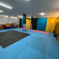 باشگاه ورزشی کودک تک