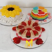 سفارش انواع ژله ودسر وکیک .