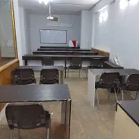 اجاره کلاس درس ساعتی و سالیانه|اجارهٔ دفتر کار، اتاق اداری، مطب|شیراز, خلیلی|دیوار