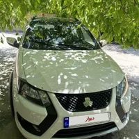 کوییک دنده ای R مدل 1402 سفید مشکی