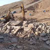 تخریب و خاک برداری پروژه عمرانی